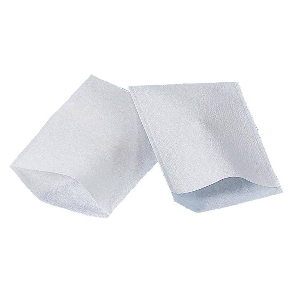 Gant de toilette iD arbore un design classique avec liteaux, facile à intégrer dans tout type de linge de bain ou de trousse de soin -  Gants de 75 gm² - Taille 8/9 - Dimensions: 22 x 15 cm - Conditionnement: 20 paquets de 50 