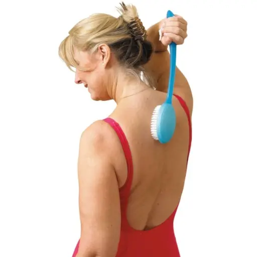 Brosse à manche long 